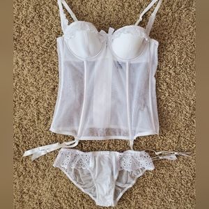 Victoria's Secret White Corset Lingerie Set 34B/Small